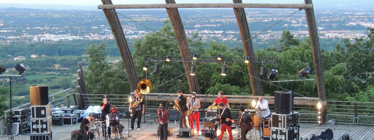 Sir Jean et NMB Afrobeat Experience